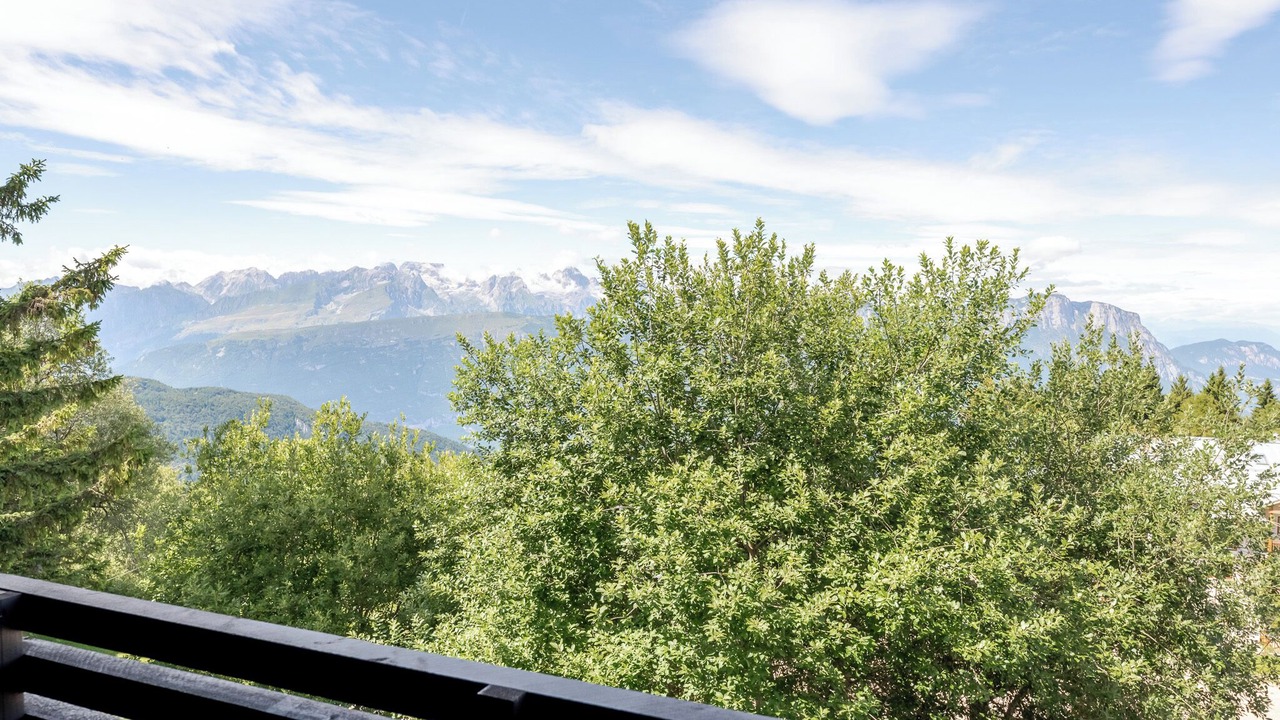 Photo of Outdoor in Vason