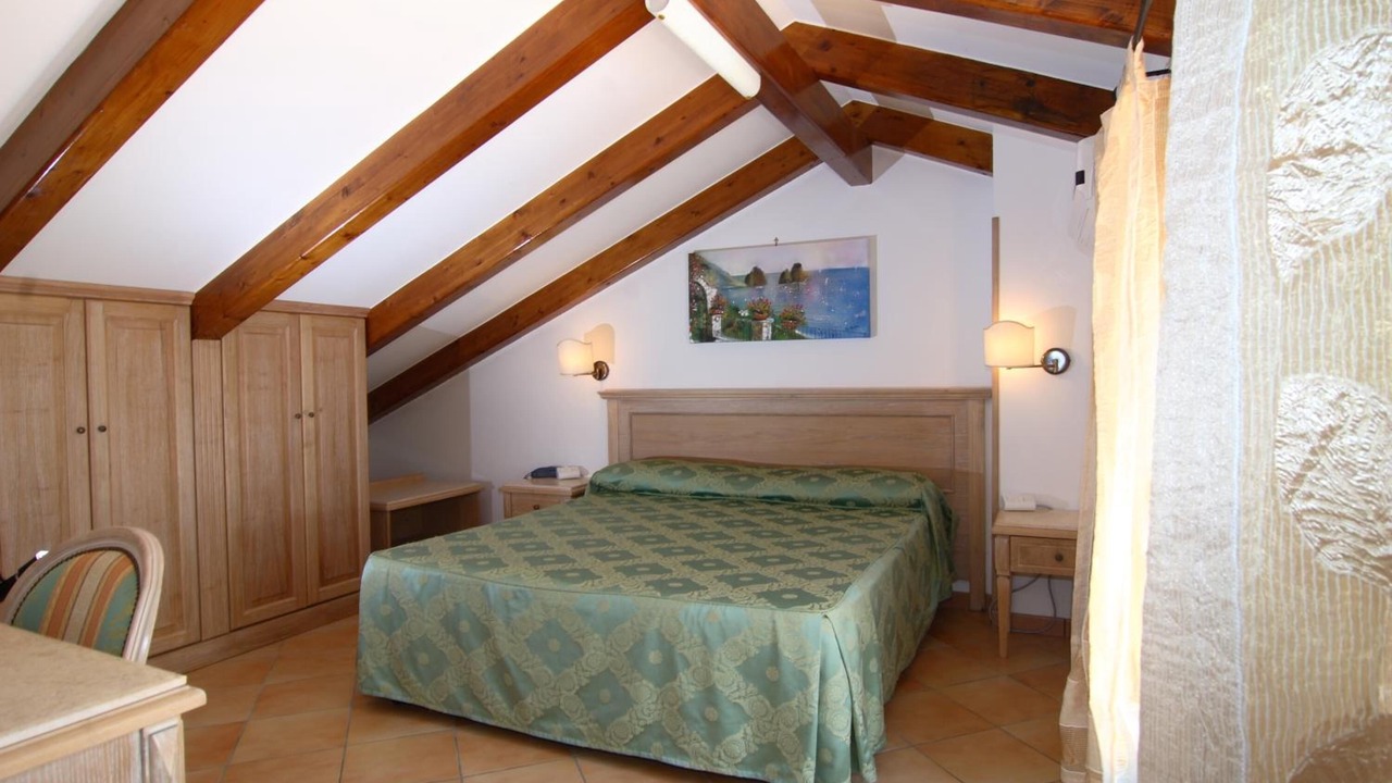 Photo of Bedroom in Bomerano