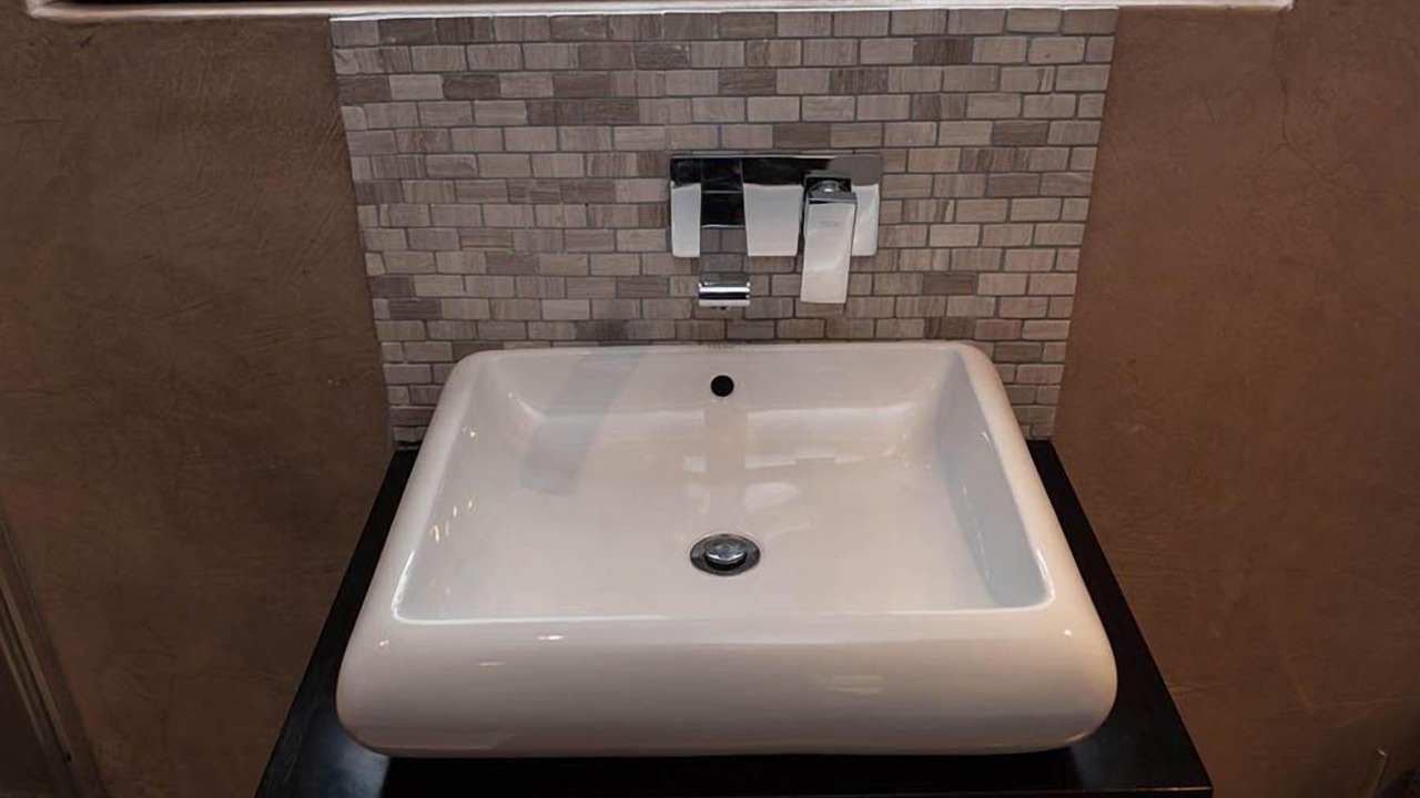 Photo of Bathroom in Waterfall
