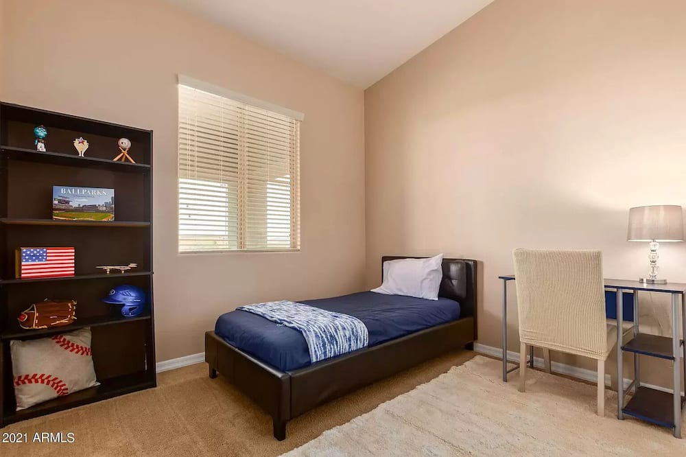 Photo of Bedroom in Parkwood Ranch
