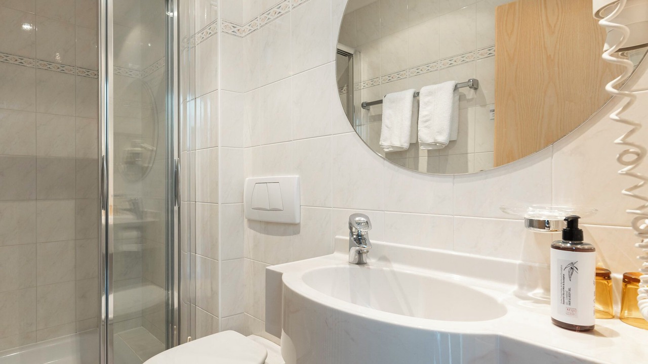 Photo of Bathroom in Terlano