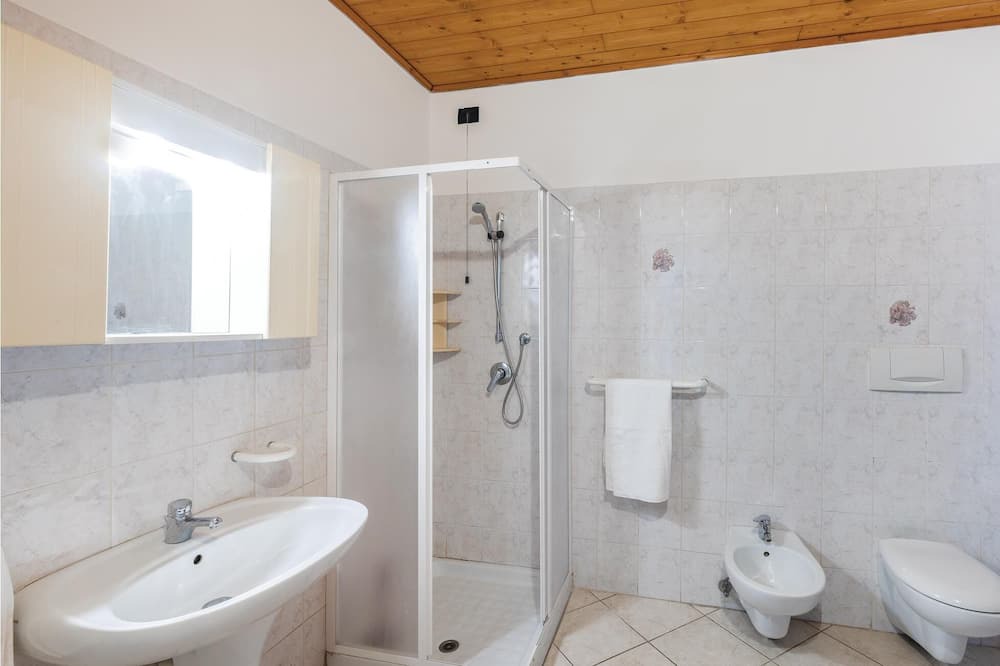 Photo of Bathroom in Pergolese