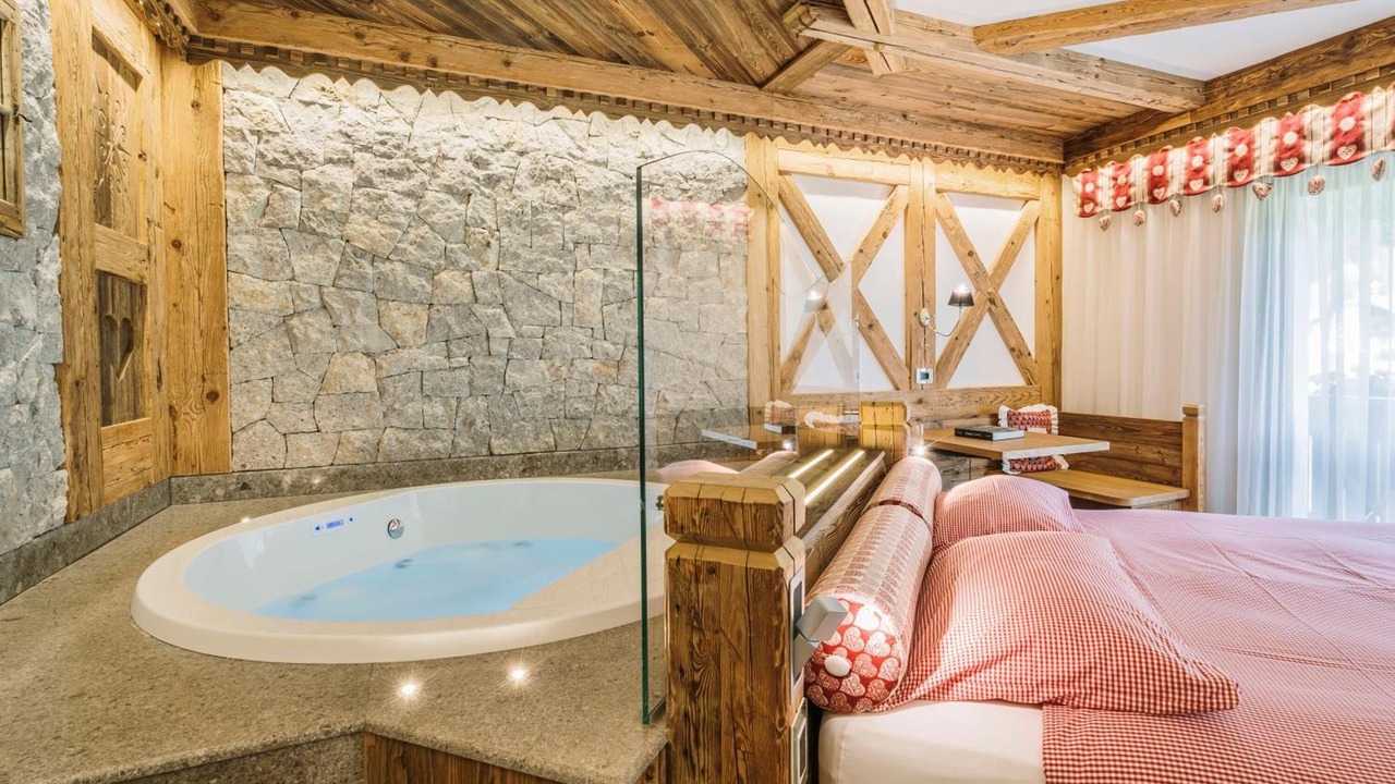 Photo of Bedroom in Canazei