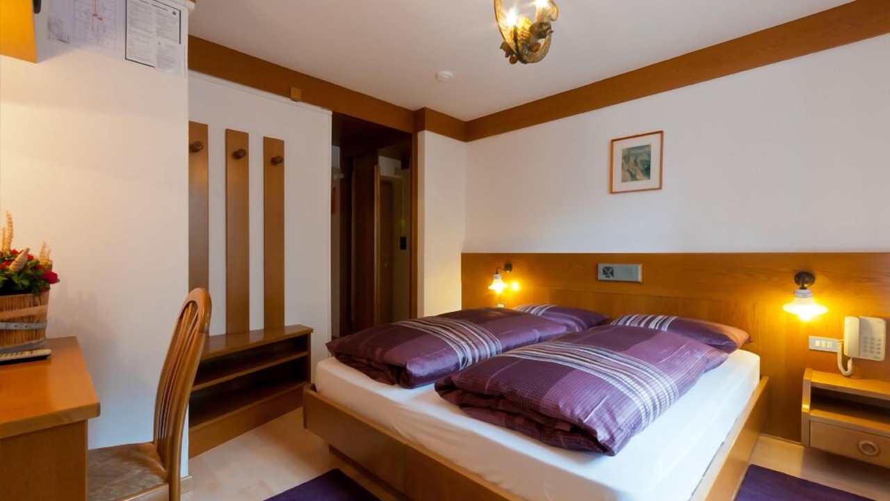 Photo of Bedroom in Canazei