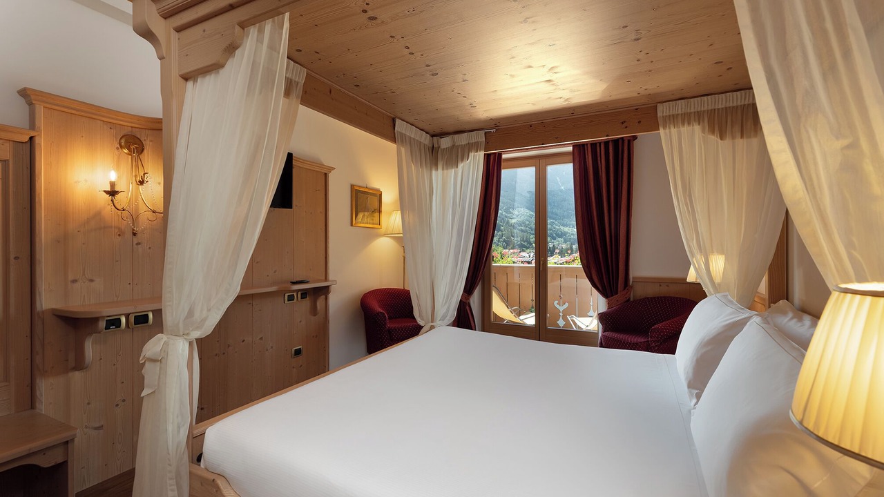 Photo of Bedroom in Pinzolo