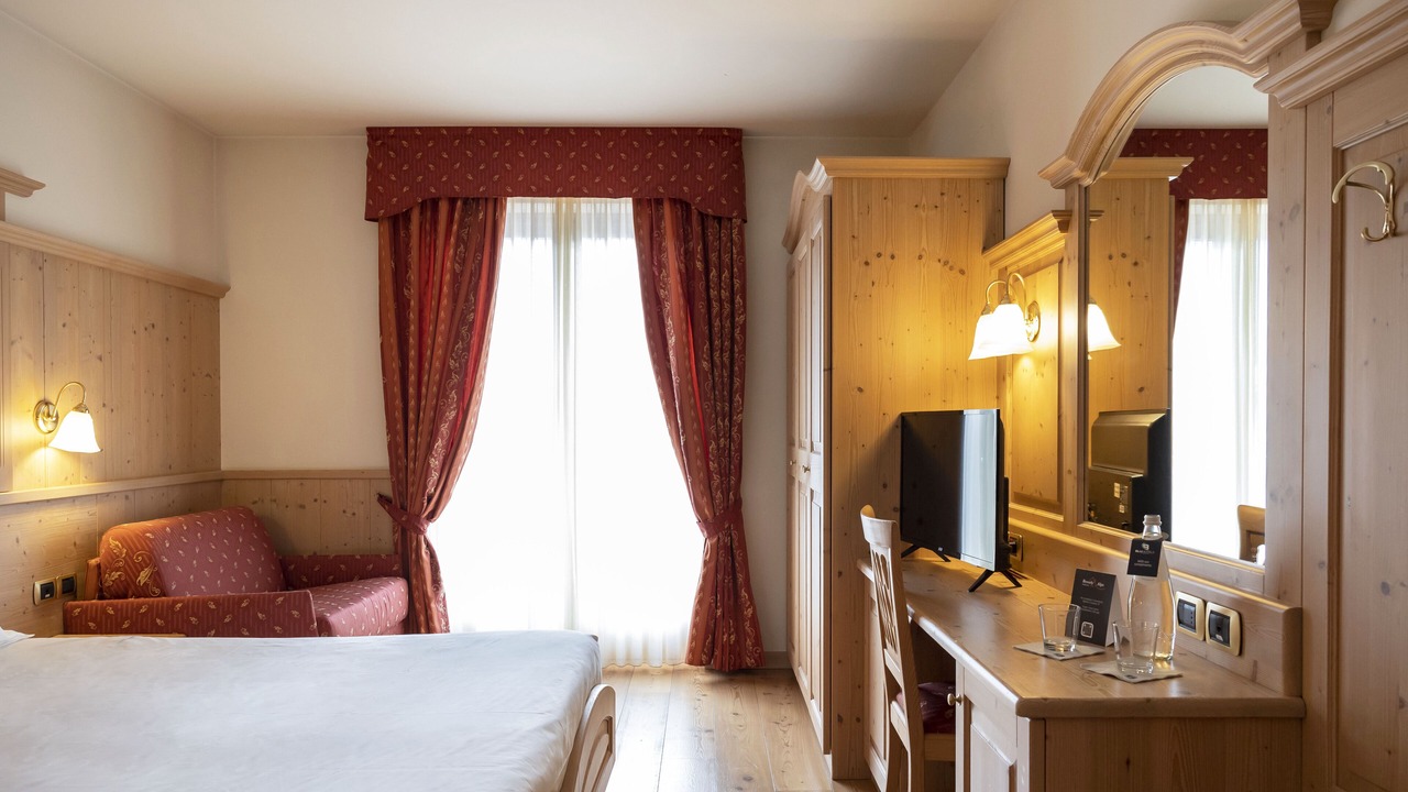 Photo of Bedroom in Pinzolo