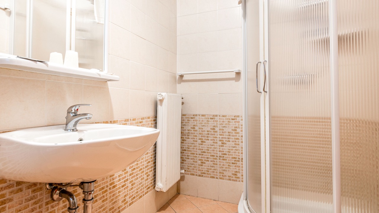 Photo of Bathroom in Vaneze