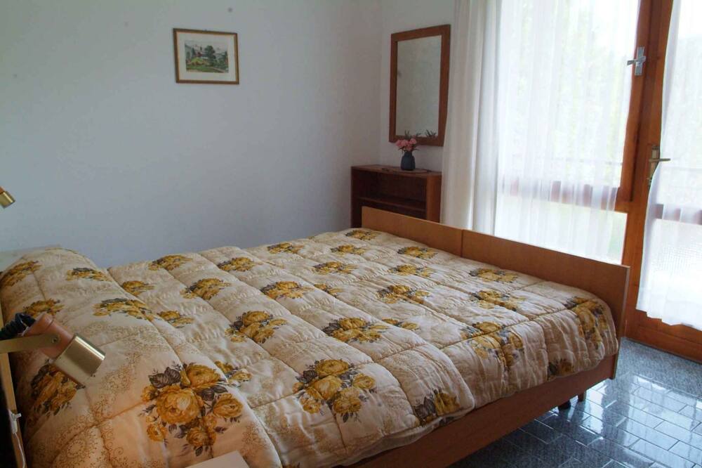 Photo of Bedroom in Val Maria-Pur