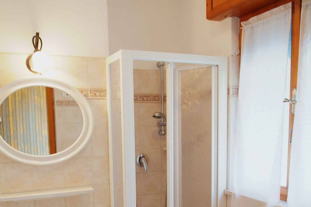 Photo of Bathroom in Val Maria-Pur