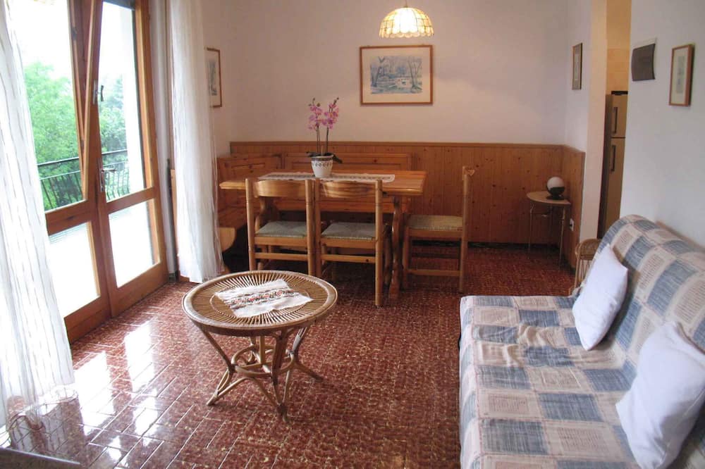 Photo of Livingroom in Val Maria-Pur