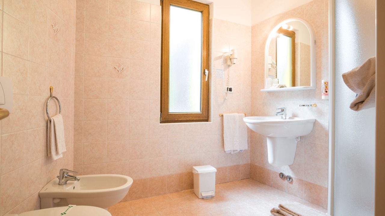 Photo of Bathroom in Ledro