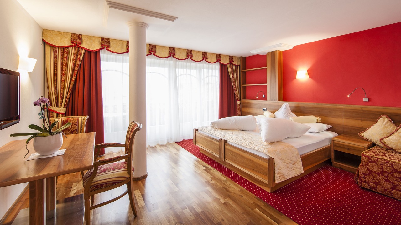 Photo of Bedroom in Selva di Val Gardena