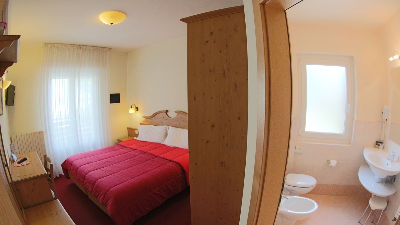 Photo of Bedroom in Predazzo