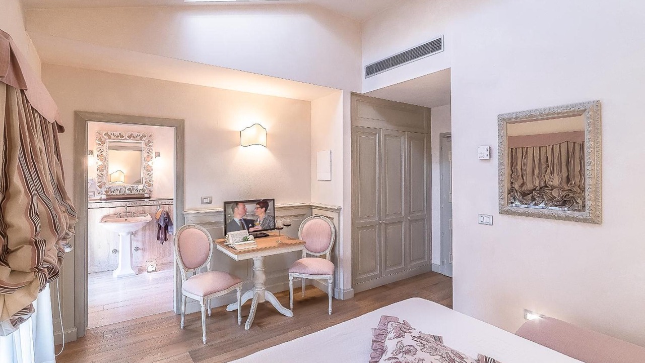 Photo of Bedroom in Isera