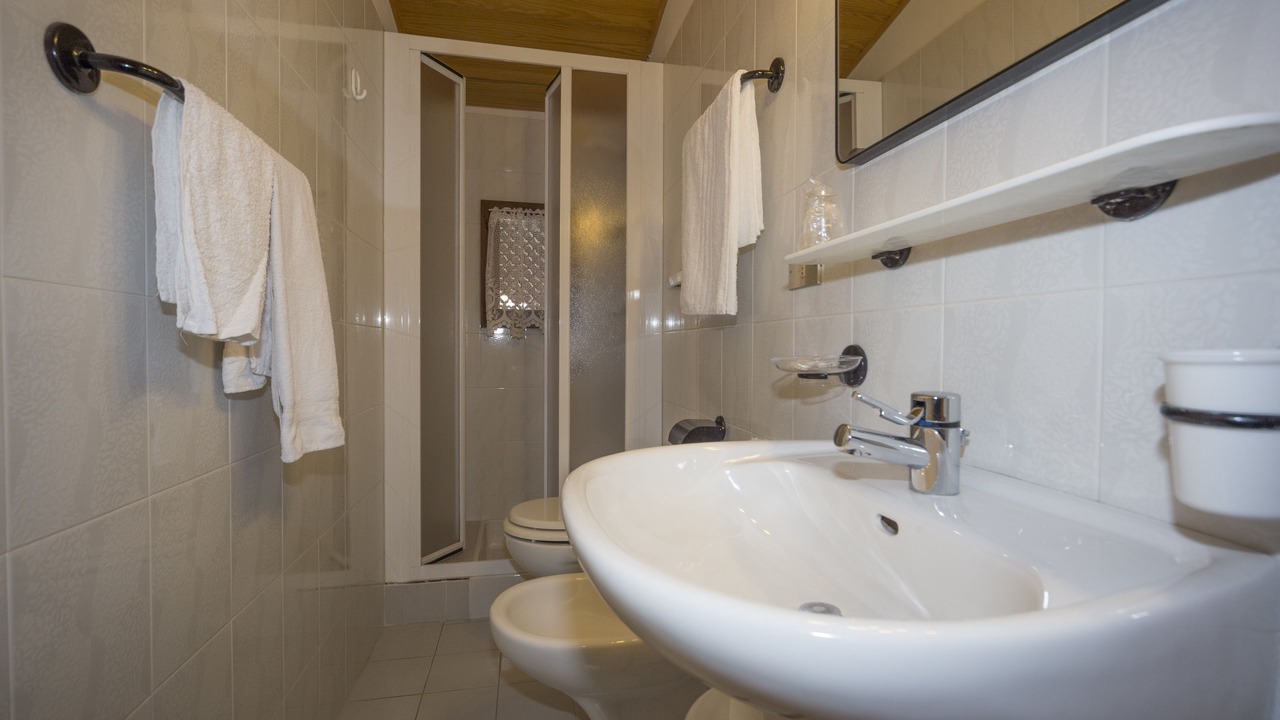 Photo of Bathroom in Carbonare