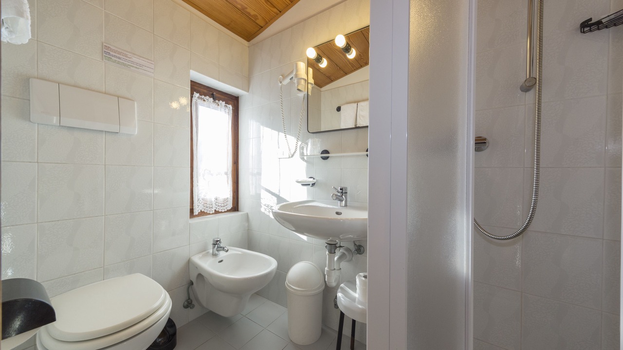 Photo of Bathroom in Carbonare