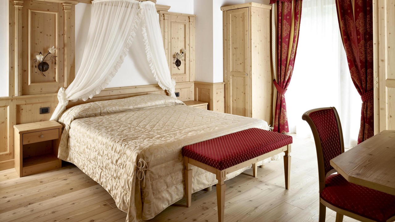 Photo of Bedroom in Molveno