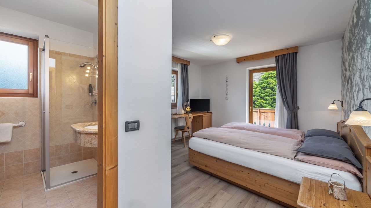 Photo of Bedroom in Montesover