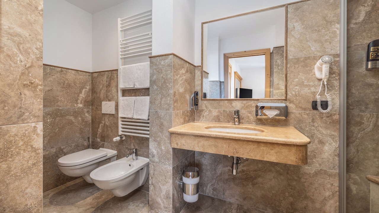 Photo of Bathroom in Montesover