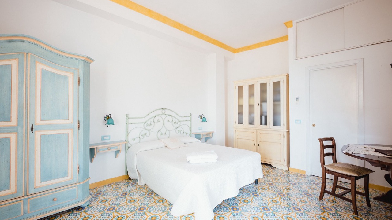 Photo of Bedroom in Minori