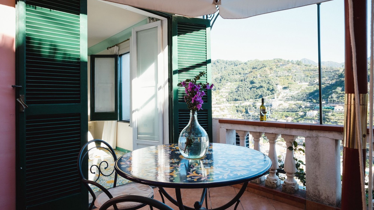 Photo of Bedroom in Minori