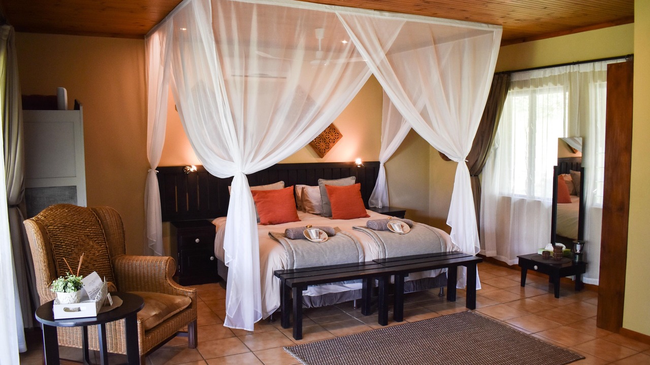 Photo of Bedroom in Elgin