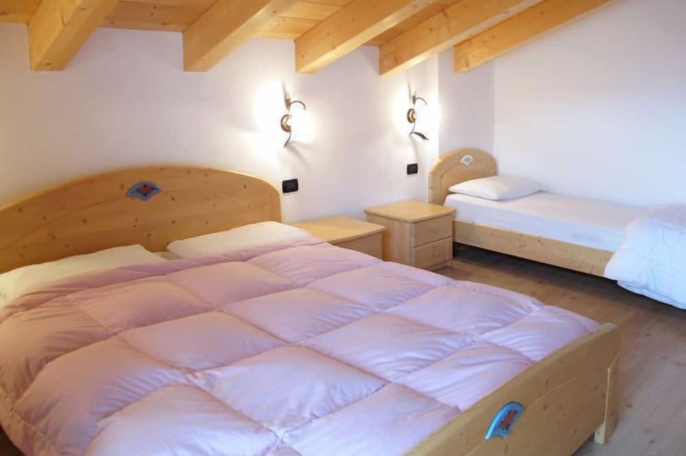 Photo of Bedroom in San Giovanni di Fassa