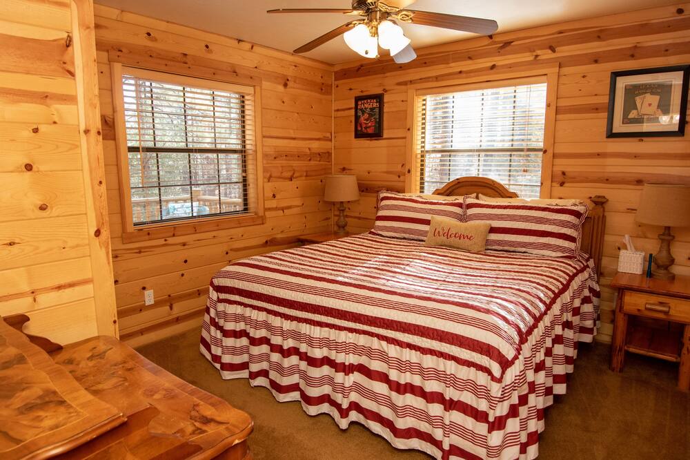 Photo of Others in Highland Pines