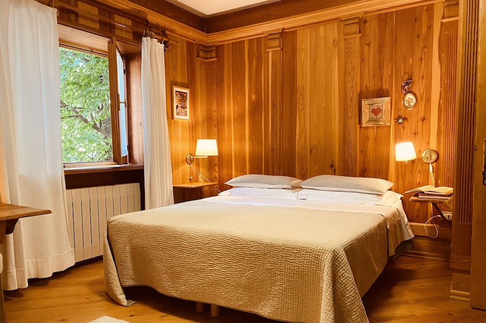 Photo of Bedroom in Castello-Molina di Fiemme