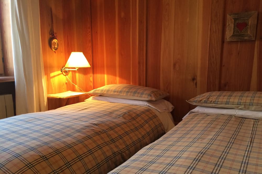 Photo of Bedroom in Castello-Molina di Fiemme