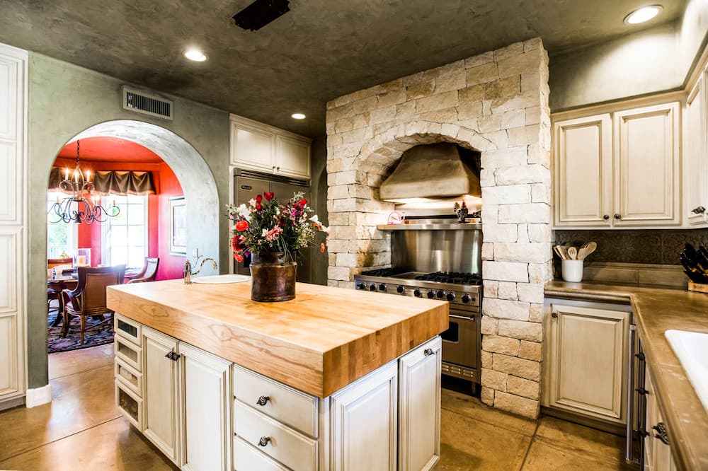 Photo of Others in Hummingbird Vista