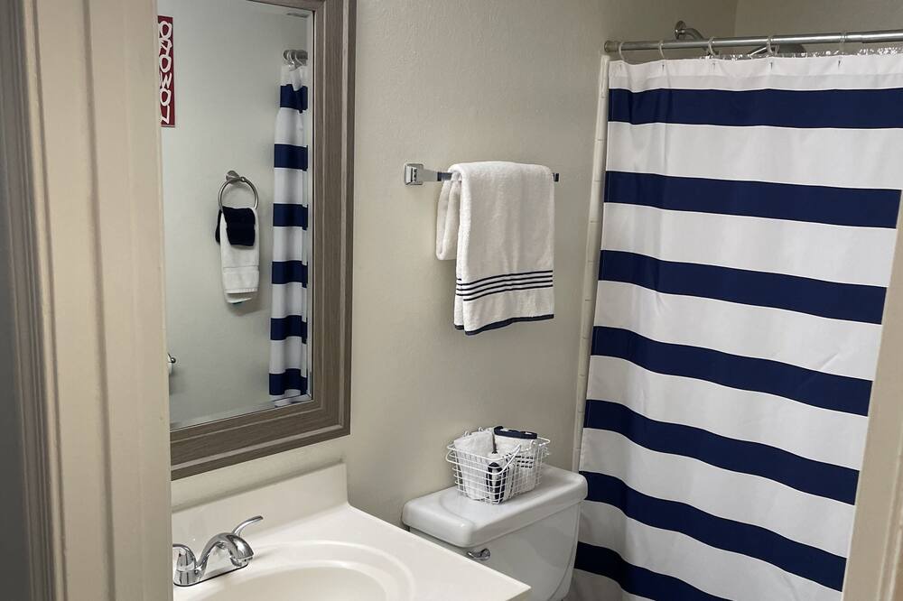 Photo of Bathroom in Tortolita