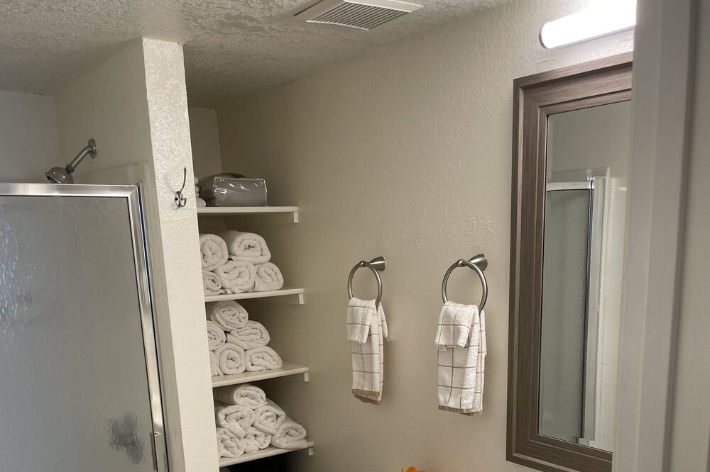 Photo of Bathroom in Tortolita
