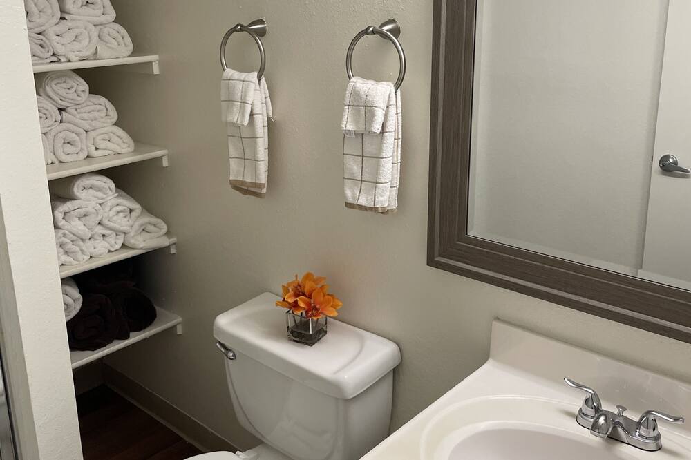 Photo of Bathroom in Tortolita