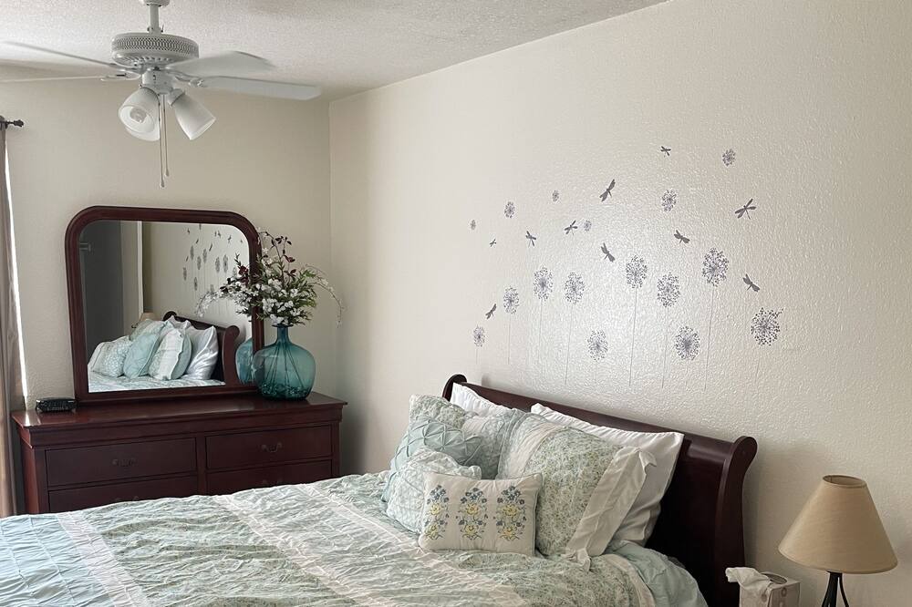 Photo of Bedroom in Tortolita