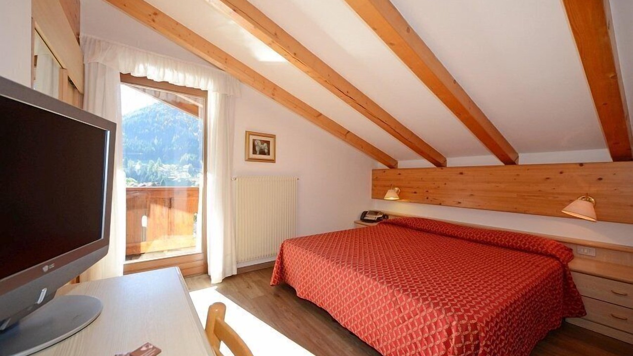 Photo of Bedroom in Moena