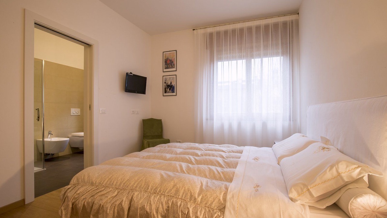 Photo of Bedroom in Faver