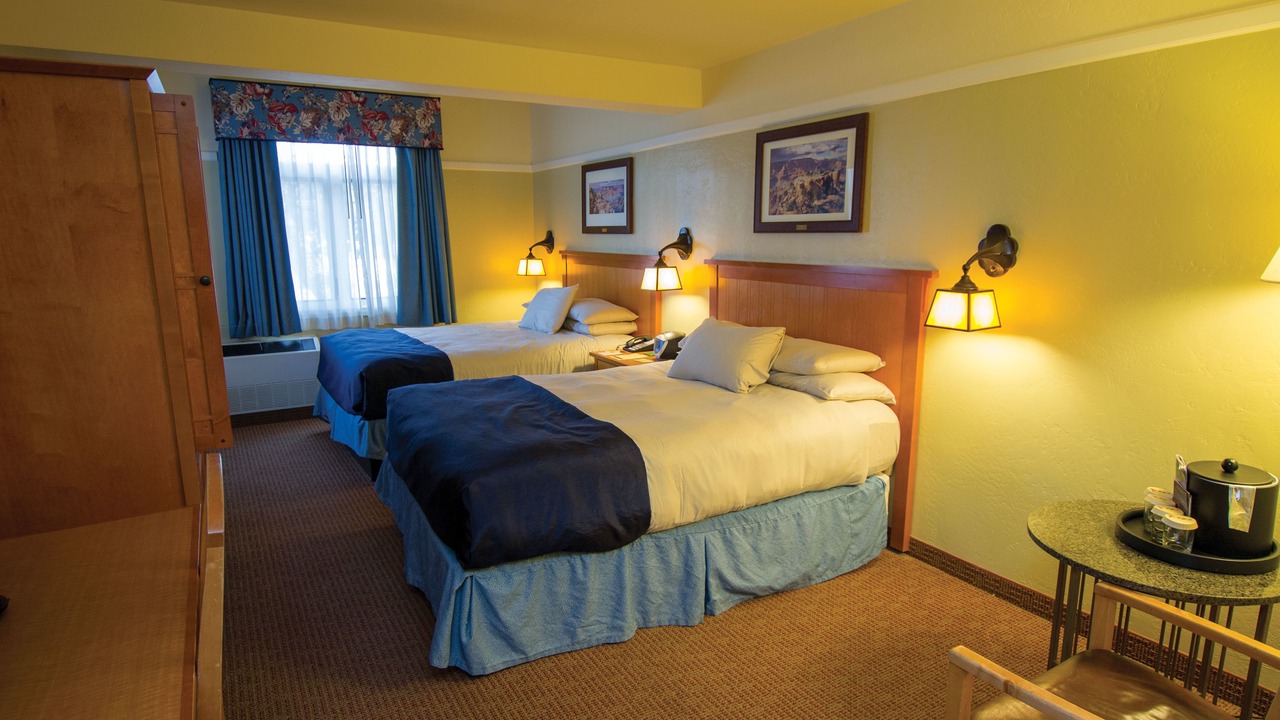 Photo of Bedroom in Grand Canyon Village