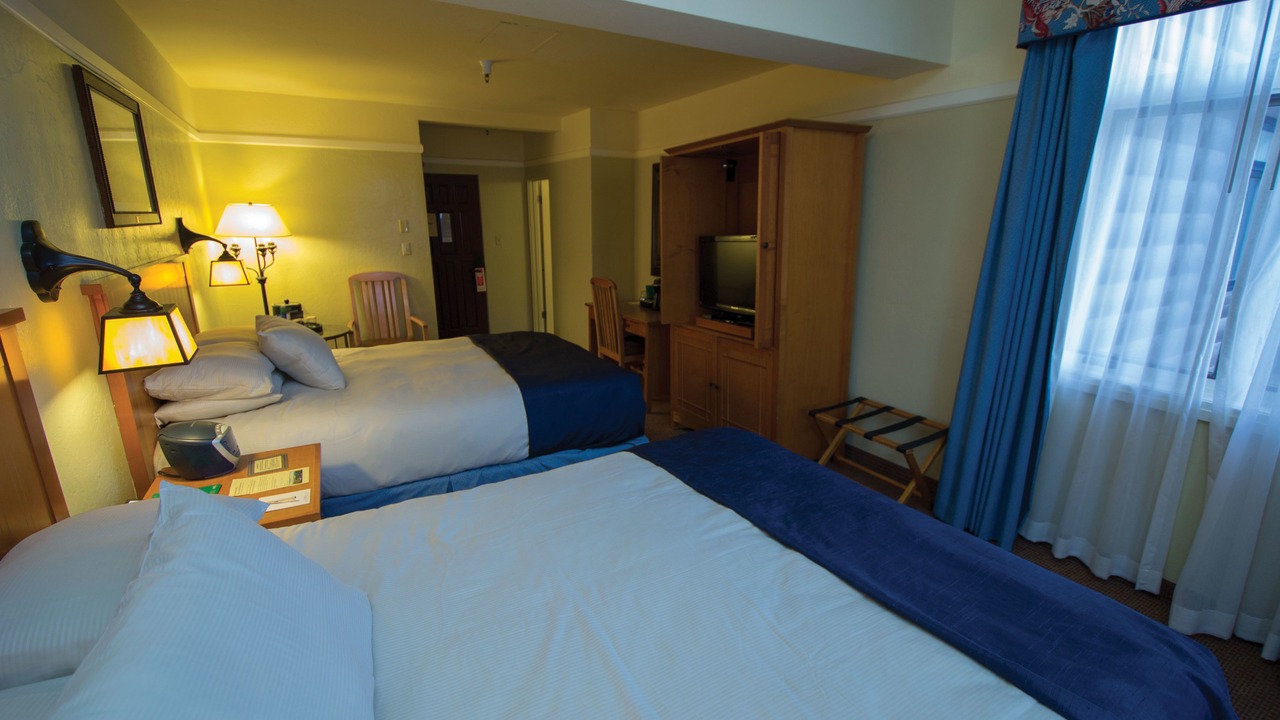 Photo of Bedroom in Grand Canyon Village