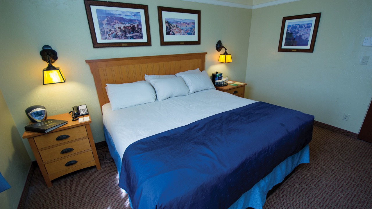 Photo of Bedroom in Grand Canyon Village