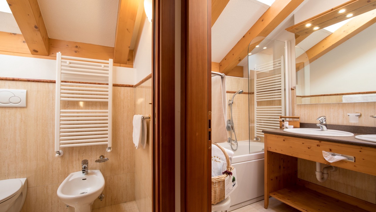 Photo of Bathroom in Palu