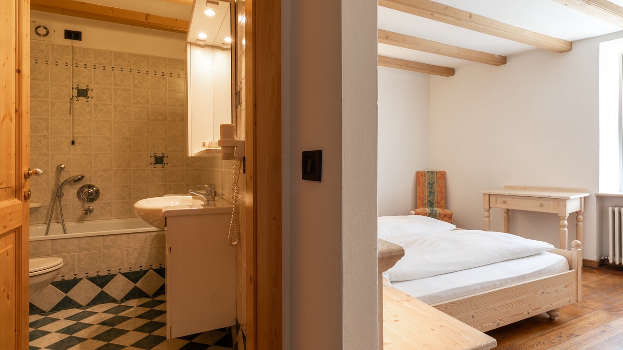 Photo of Bedroom in Lenzumo