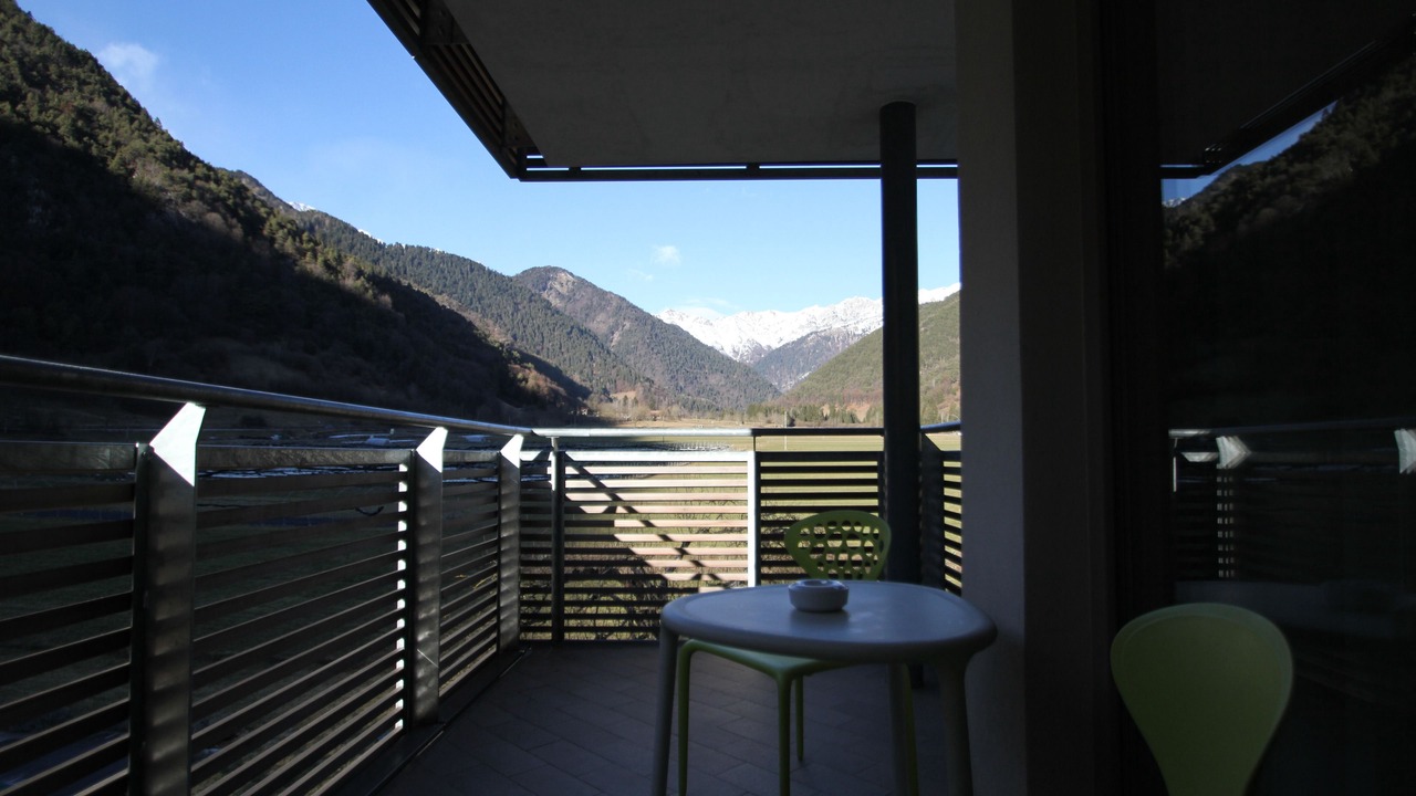 Photo of Patio Balcony in Lenzumo