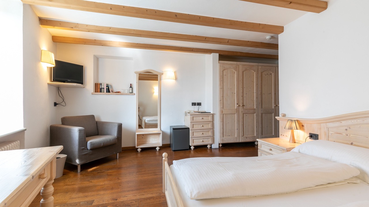 Photo of Bedroom in Lenzumo