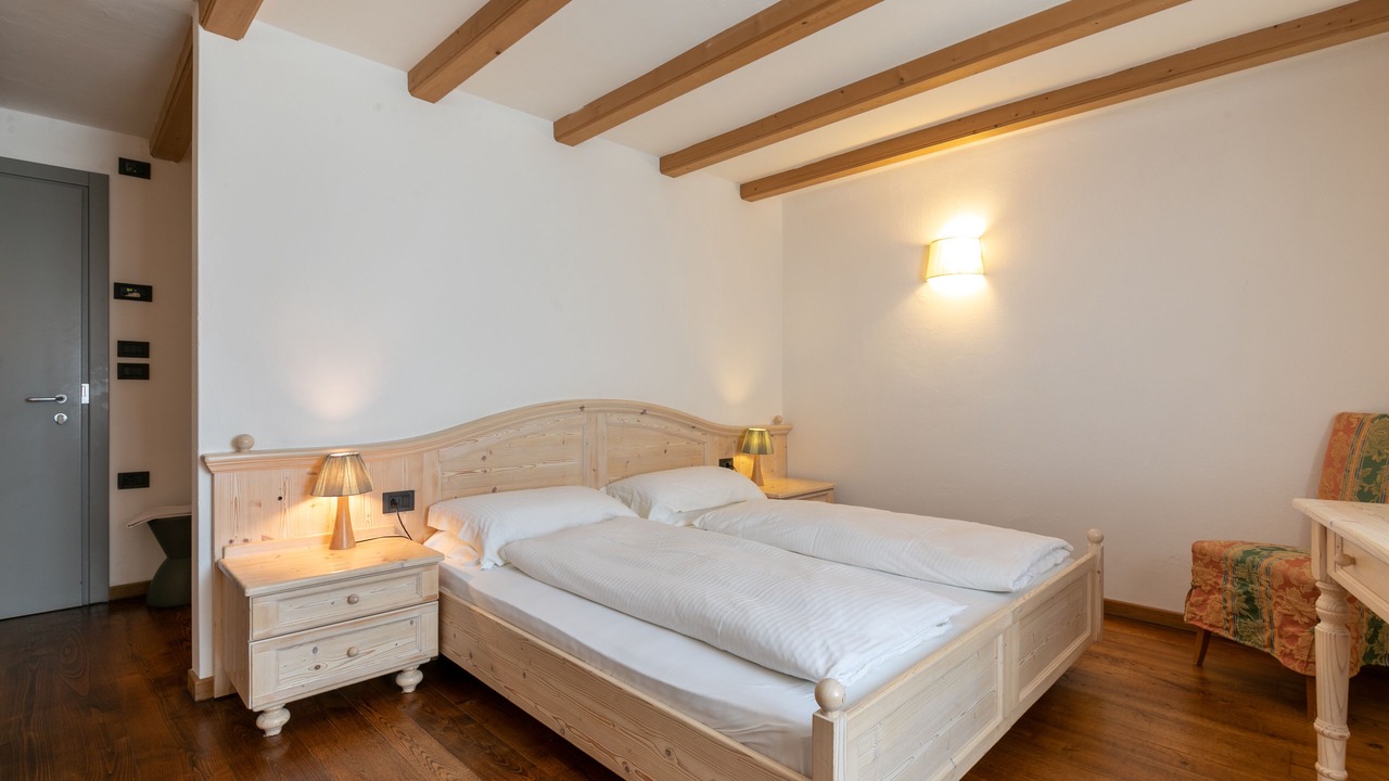 Photo of Bedroom in Lenzumo