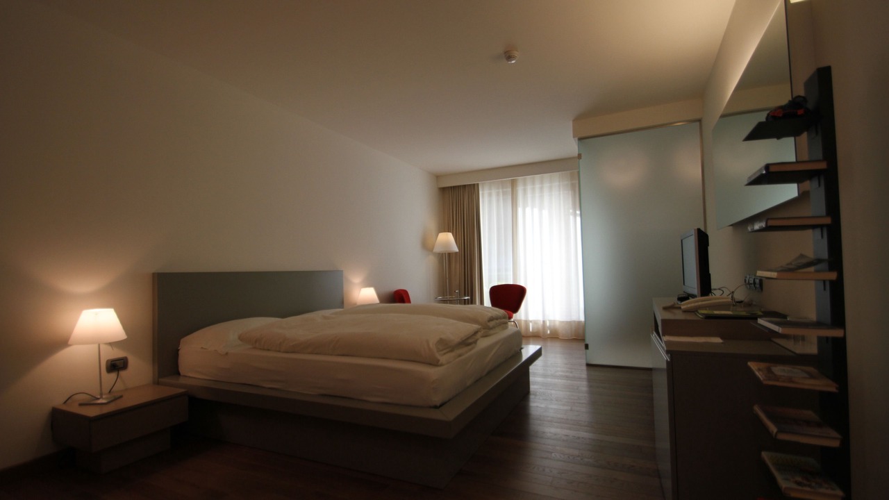 Photo of Bedroom in Lenzumo