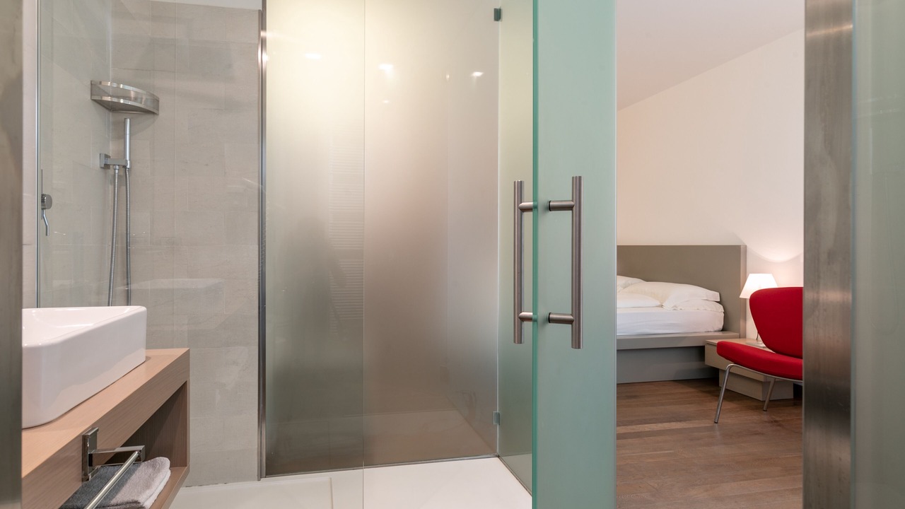Photo of Bathroom in Lenzumo