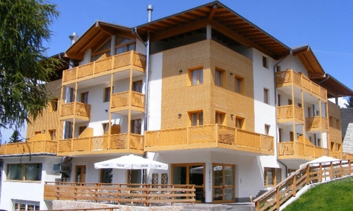 Photo of Outdoor in Vason
