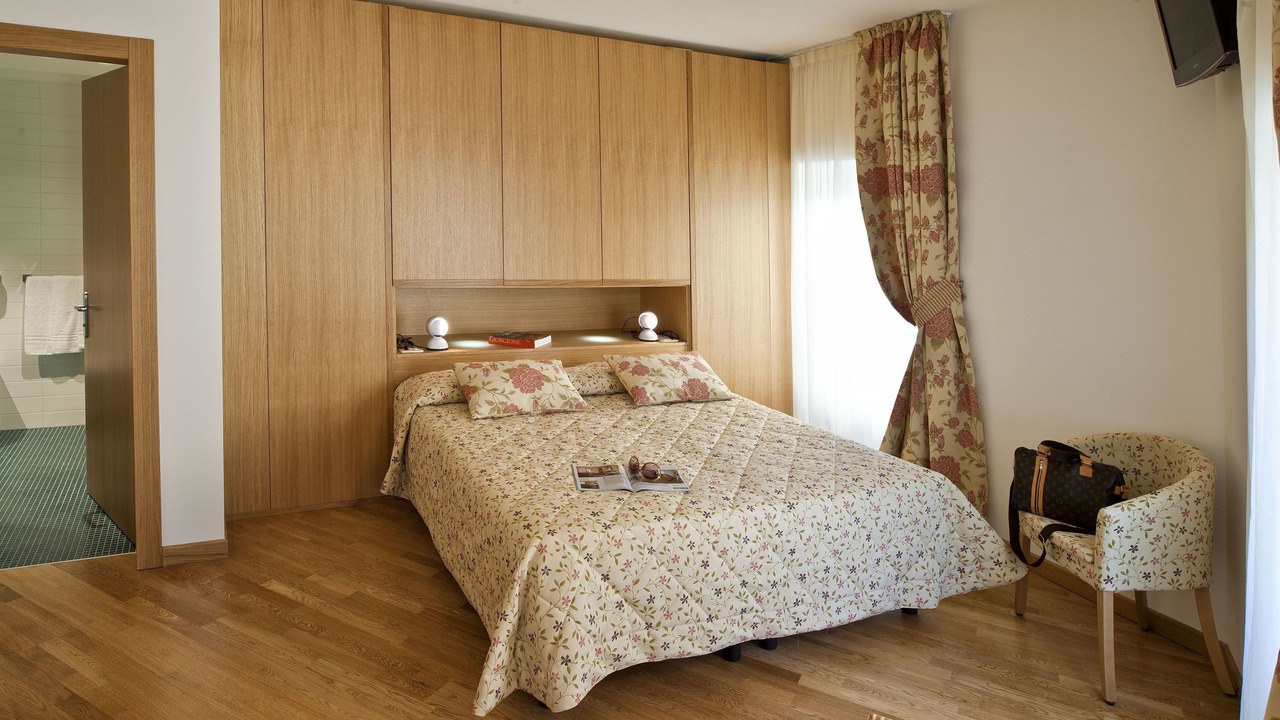 Photo of Bedroom in Levico Terme