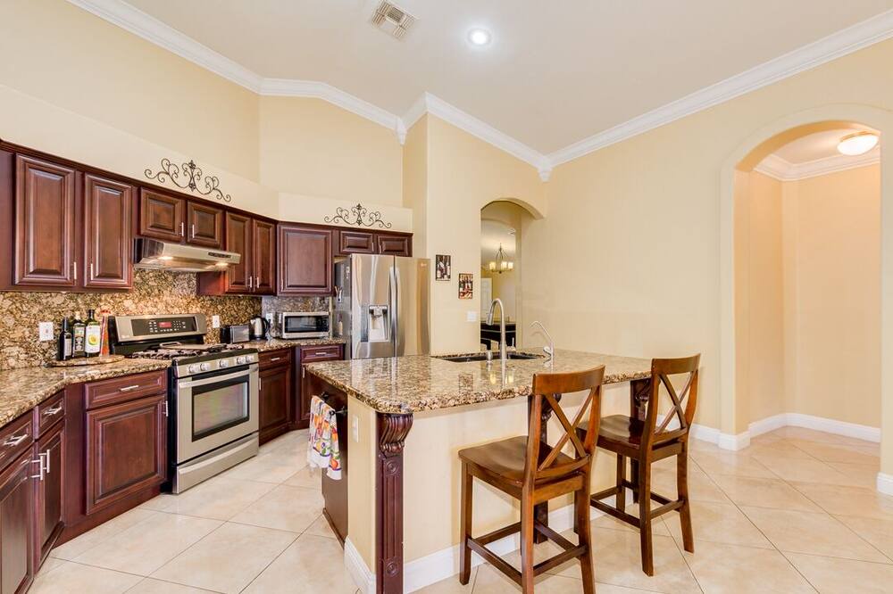 Photo of Kitchen in Paradise Valley Village
